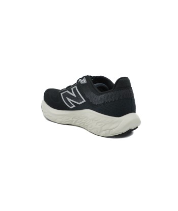 NEW BALANCE M880B14 ouvre sa boutique