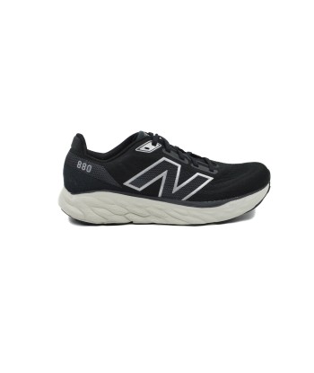 NEW BALANCE M880B14 ouvre sa boutique