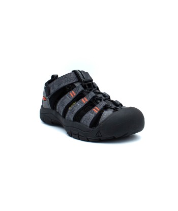 KEEN. BIG KIDS' NEWPORT H2 s'inspire de l'anatomie humaine