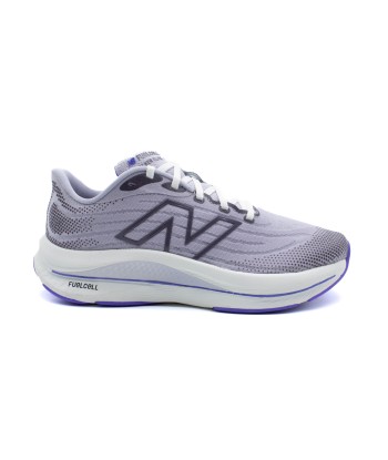 NEW BALANCE FuelCell Walker Elite rembourrage situé sous