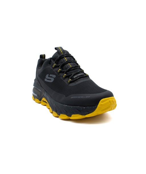 SKECHERS Max Protect- Liberated shop